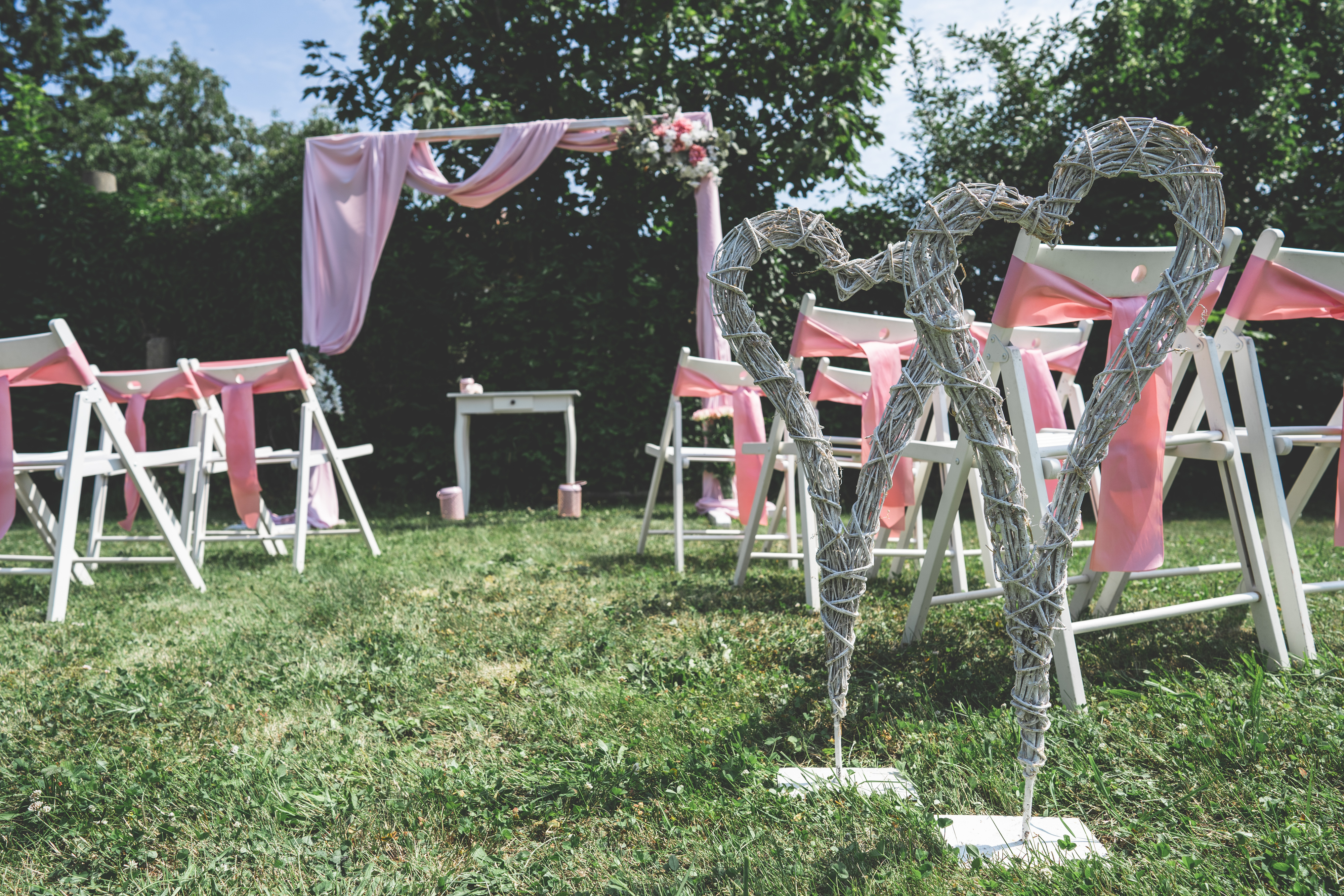 Obřad: Bílo-Růžový set (PŮJČOVNÉ)